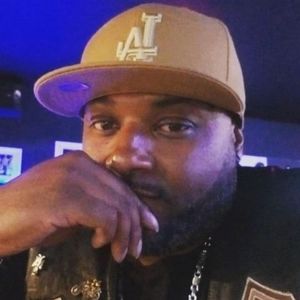 Meet your Posher, Perry